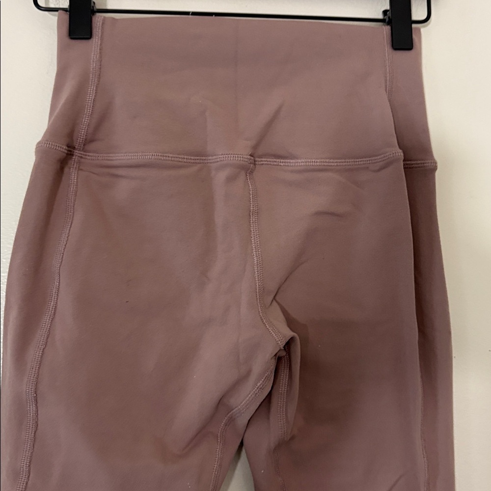 Alo Yoga High-Waist Moto Leggings Ribbed Mesh Paneling Mauve Size Small - Picture 7 of 11